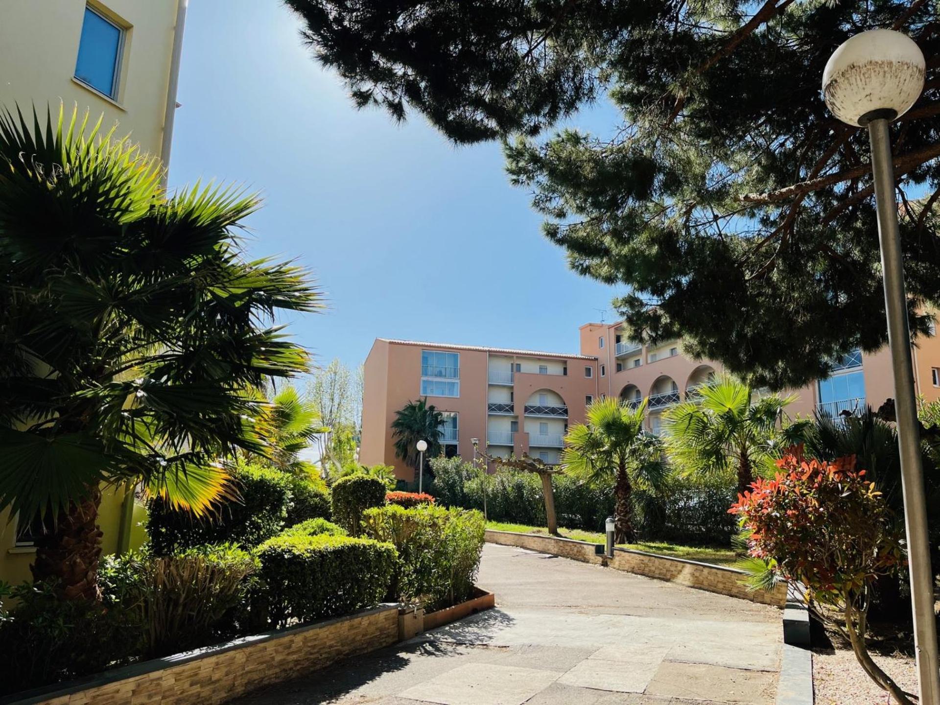 T2 ,4 Couchages ,Climatise ,Terrace ,En Face D'Aqualand ,Plage Rochelongue Агд Экстерьер фото